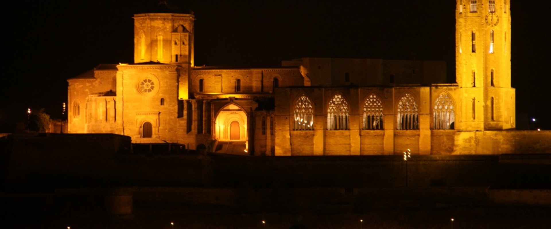 Explorando los monumentos históricos de Cataluña