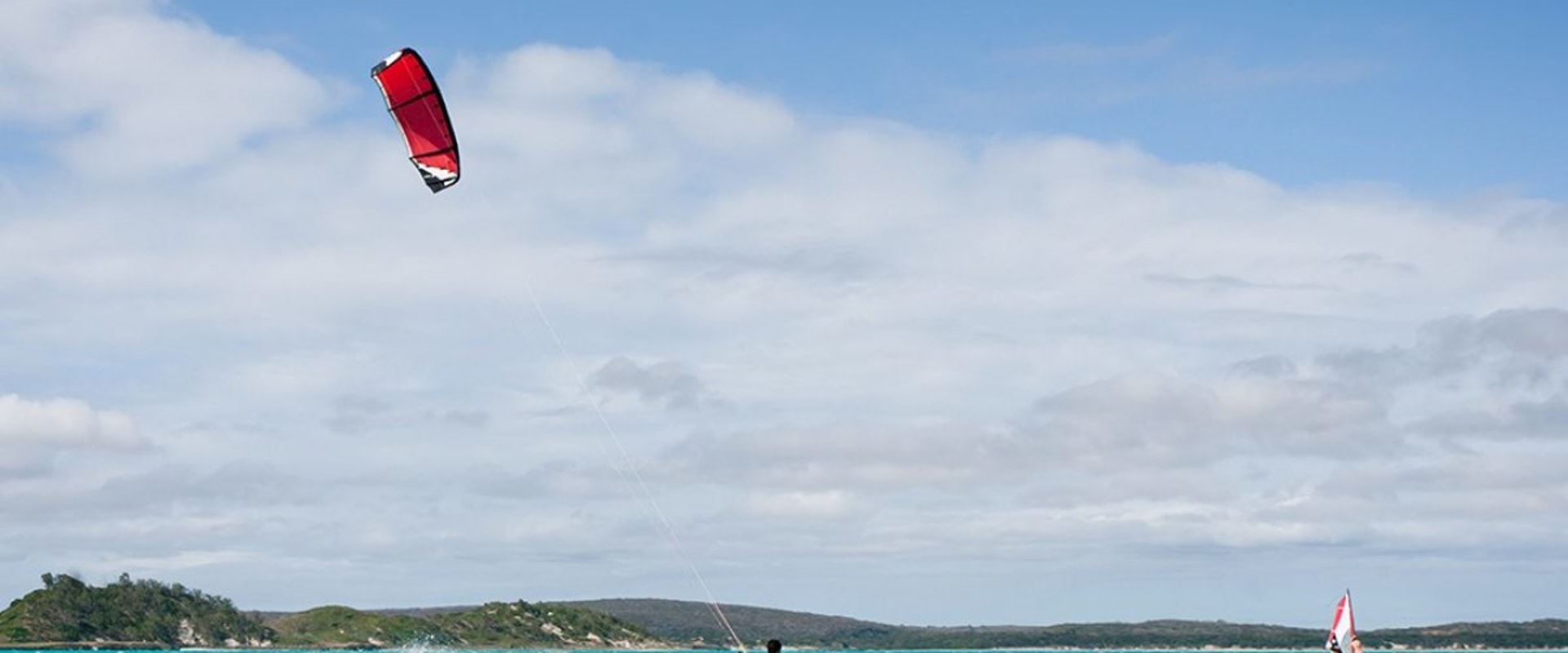 La guía definitiva para practicar kitesurf en Cataluña